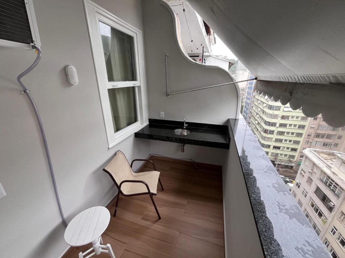 One-Bedroom Apartment Balcony Sea View